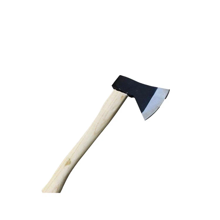 Hache avec manche en bois